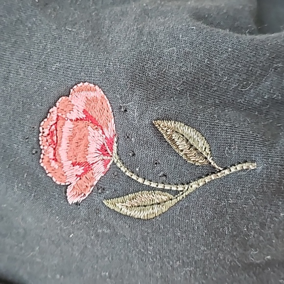 Cotton-On size L Australia Black Cotton blend crop hoodie sweatshirt embroidery - Picture 7 of 10